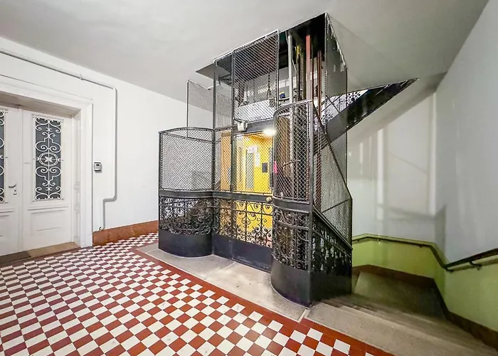 Luxury On Andrassy Avenue - A7